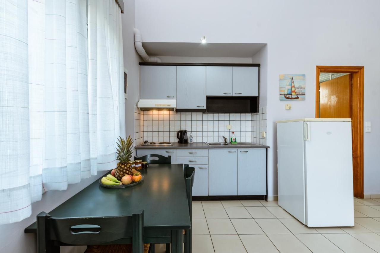 Gelina Apartments ปลาเตเนียส ภายนอก รูปภาพ