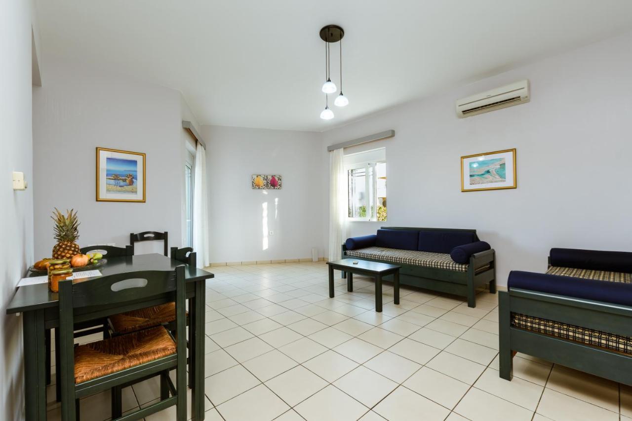 Gelina Apartments ปลาเตเนียส ภายนอก รูปภาพ
