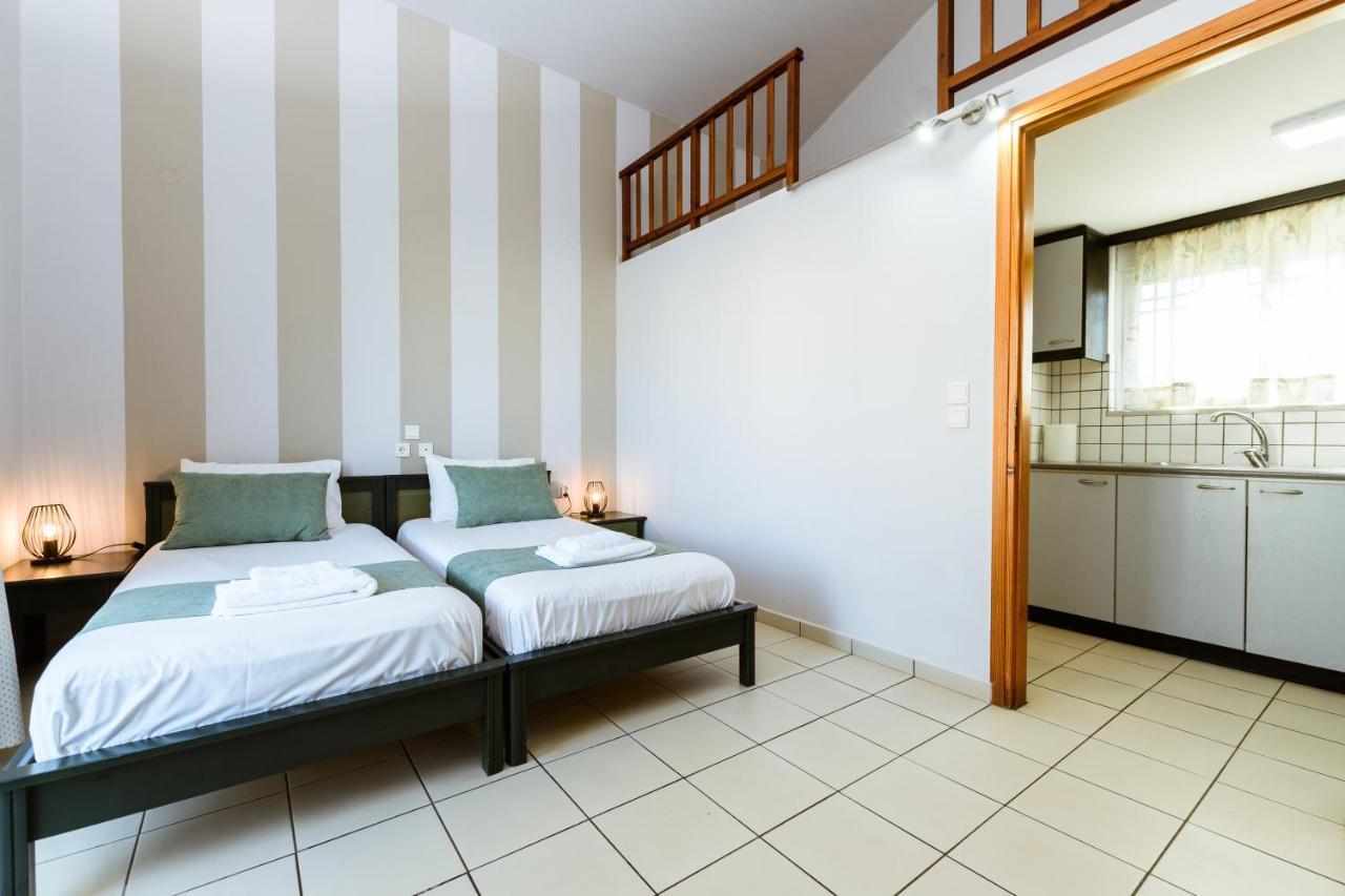 Gelina Apartments ปลาเตเนียส ภายนอก รูปภาพ