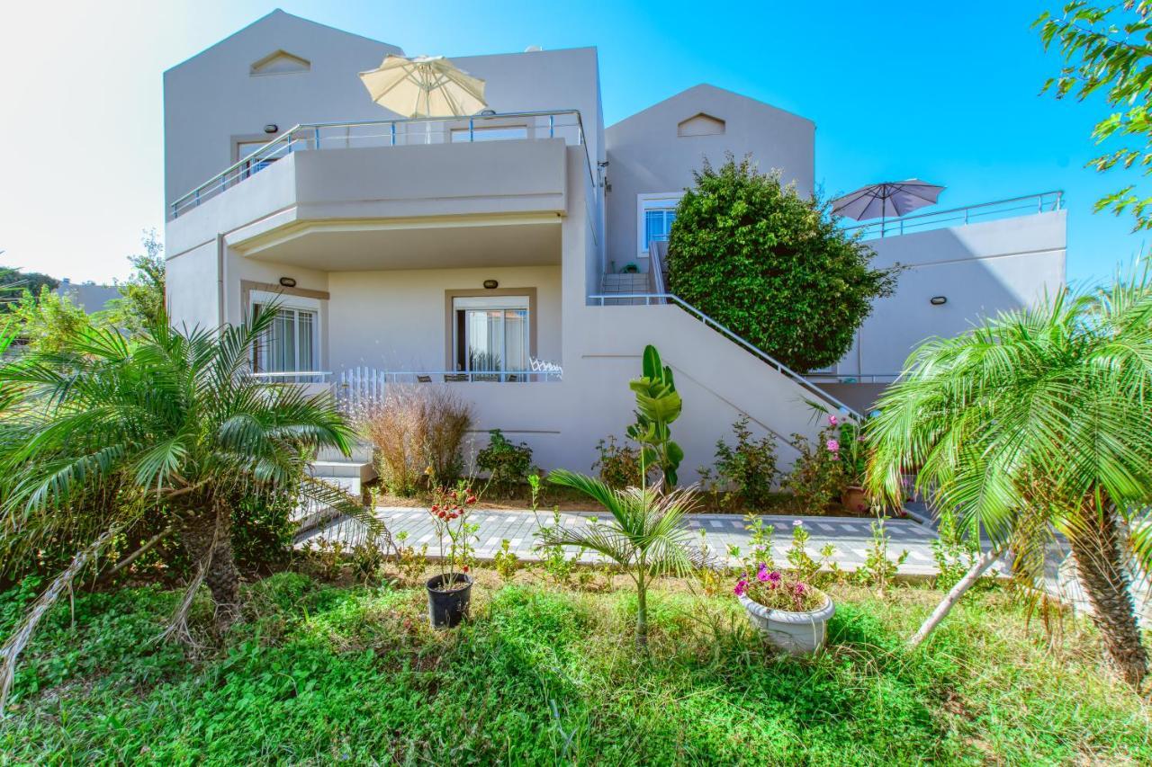 Gelina Apartments ปลาเตเนียส ภายนอก รูปภาพ